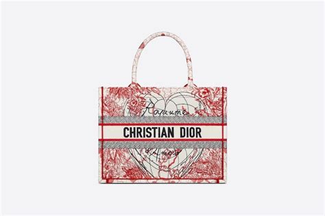 dior bag prix|christian dior bag price guide.